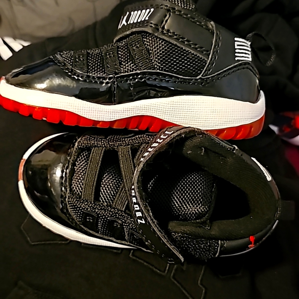(Toddler) Air Jordan 11 Retro 2012 'Bred'